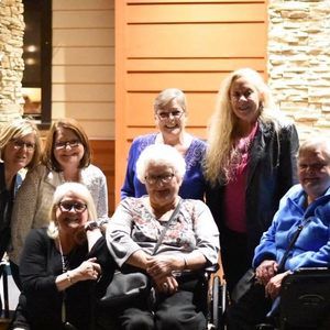 Meet your Posher, Sharon